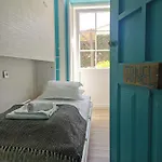 International Surf School & Camp Πανσιόν Σάγκρες