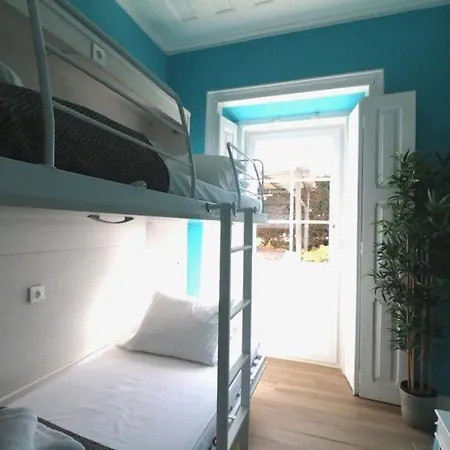 International Surf School & Camp Guest house