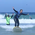 Maison d'hôtes International Surf School & Camp